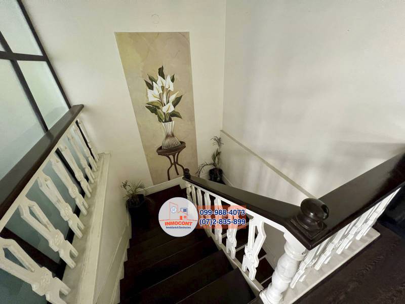 C1223 Hermosa casa rentera de venta en el Centro Histórico